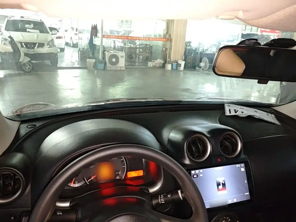 Nissan March — миниатюра 10
