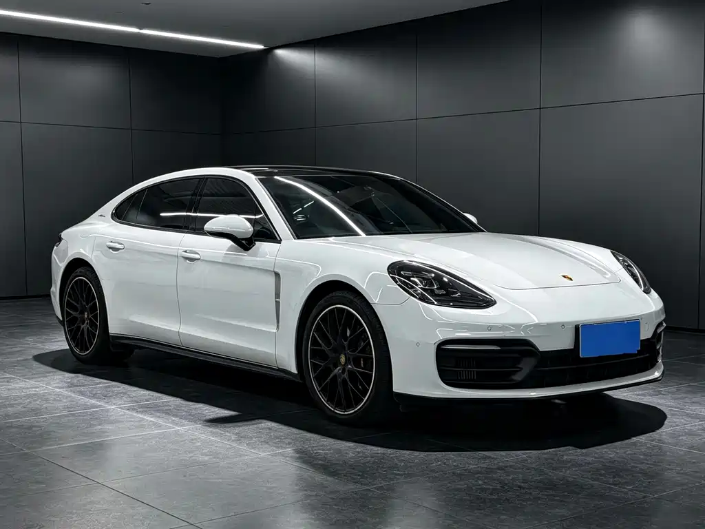Porsche Panamera — миниатюра 3