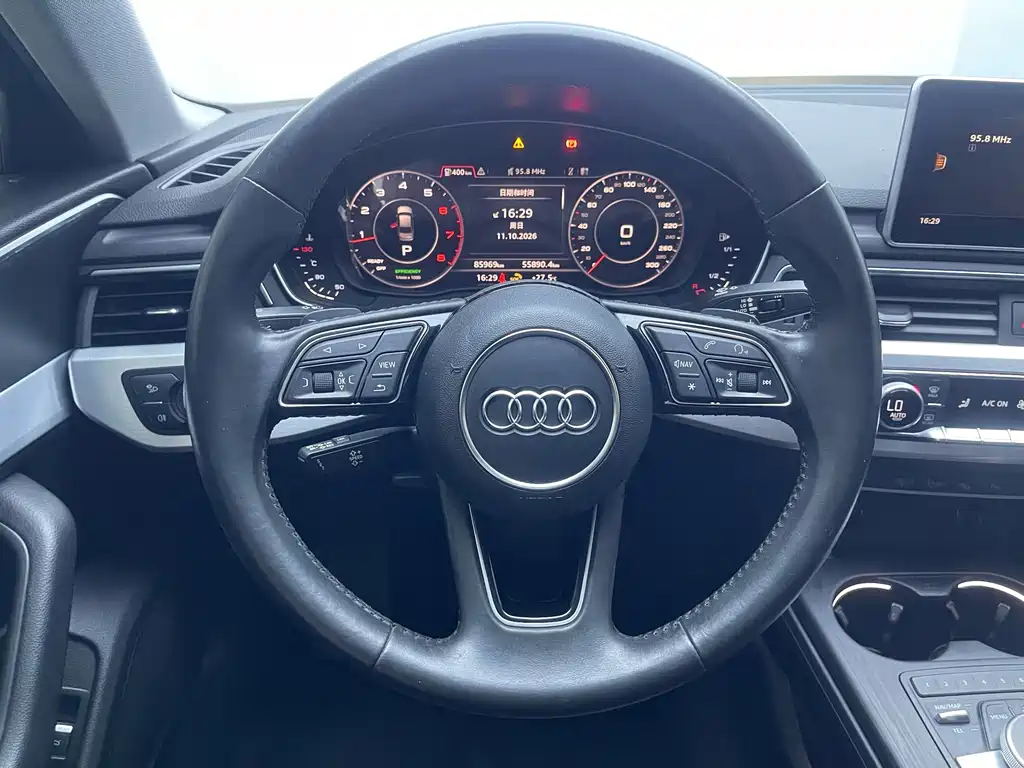 Audi A4L — миниатюра 16
