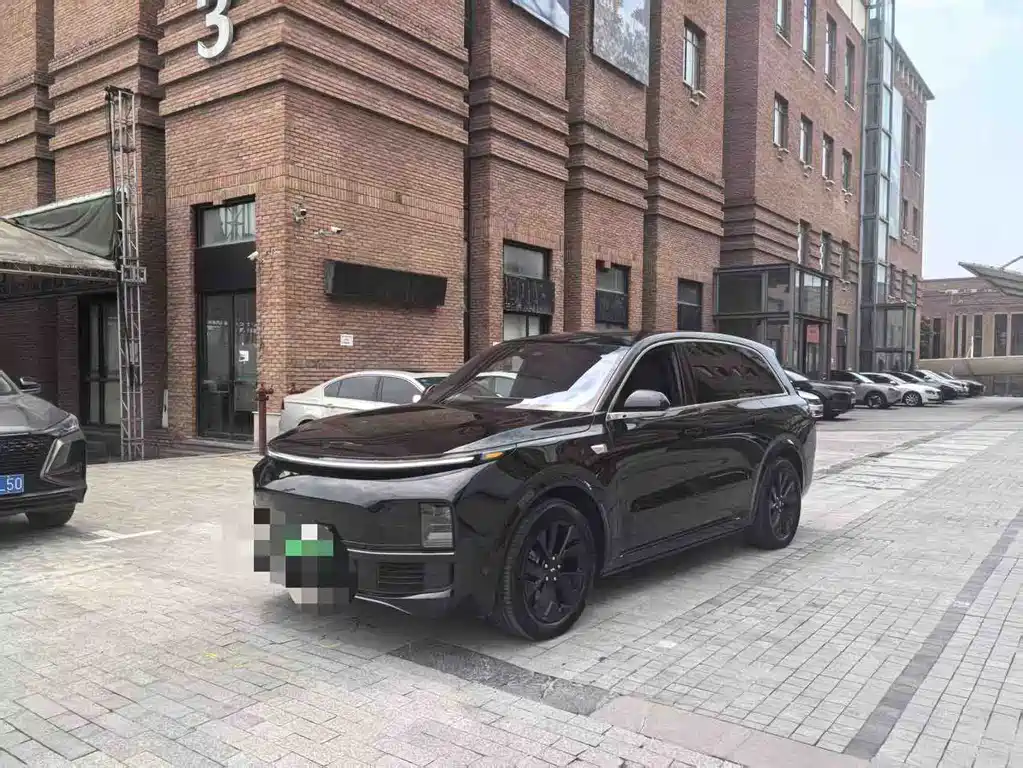 Li Auto Li L8 2023