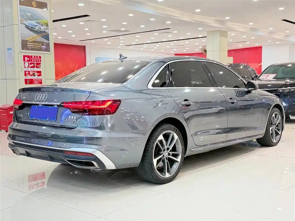 Audi A4L 2020 40 TFSI Fashion