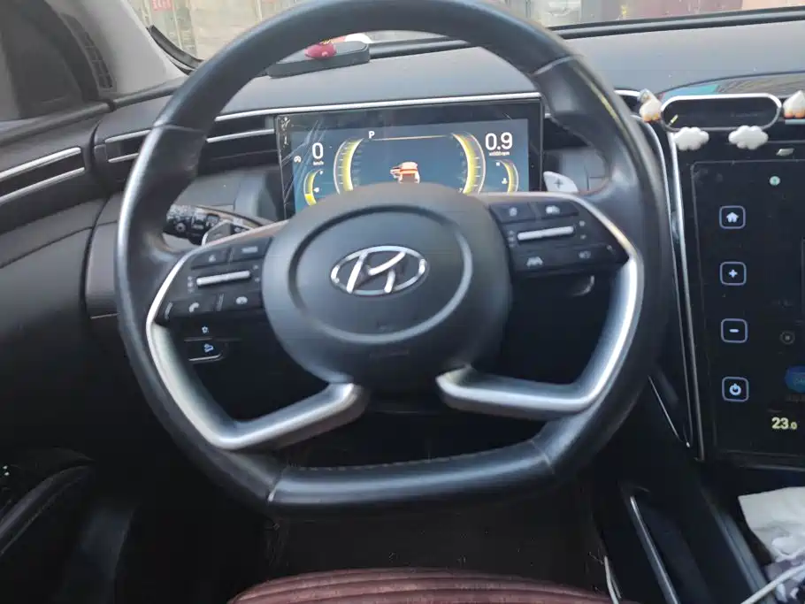 Hyundai Tucson — миниатюра 15