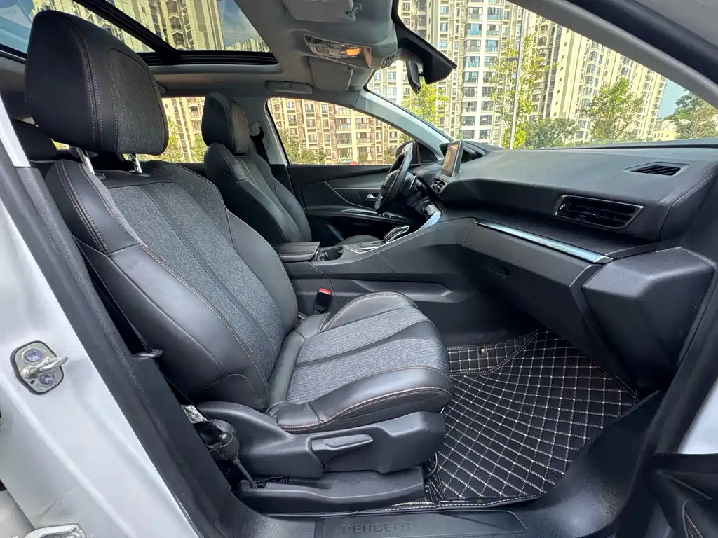 Peugeot 4008 — миниатюра 8