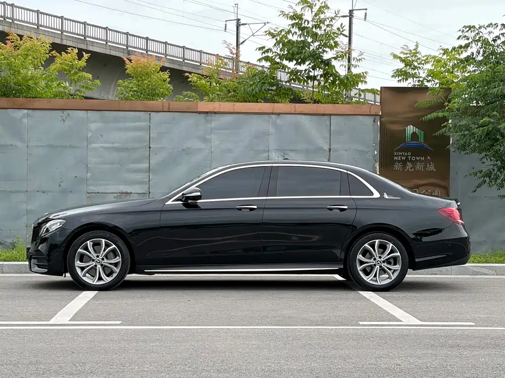 Mercedes-Benz E-Class E 2020 E 300 L Sport Fashion