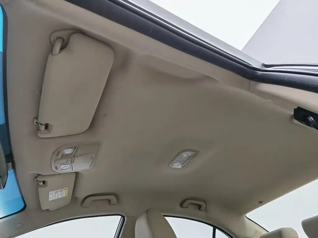 Geely Emgrand — миниатюра 14