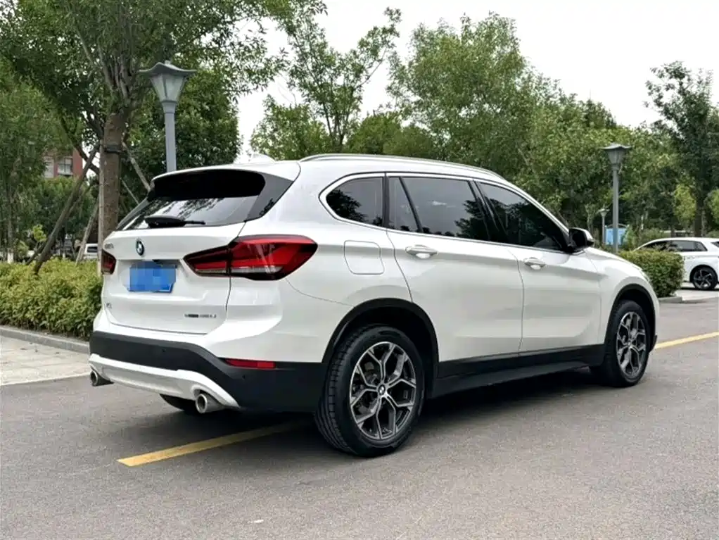 BMW X1 — миниатюра 7