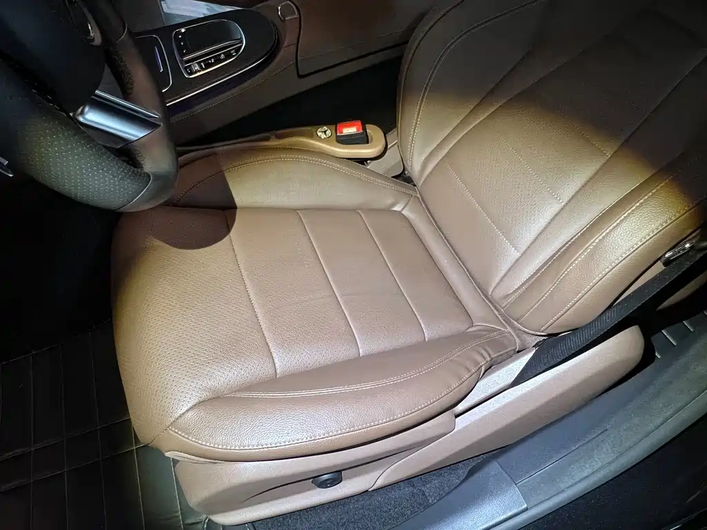 Mercedes-Benz E-Class — миниатюра 25