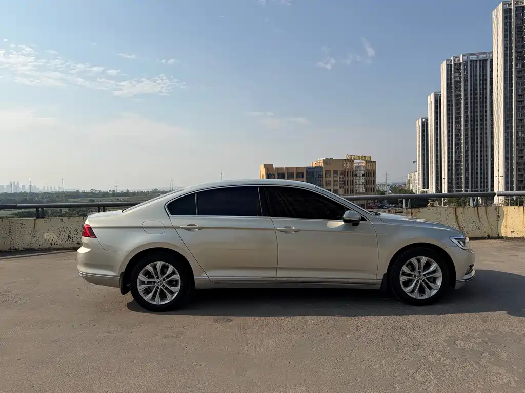Volkswagen Magotan — миниатюра 17
