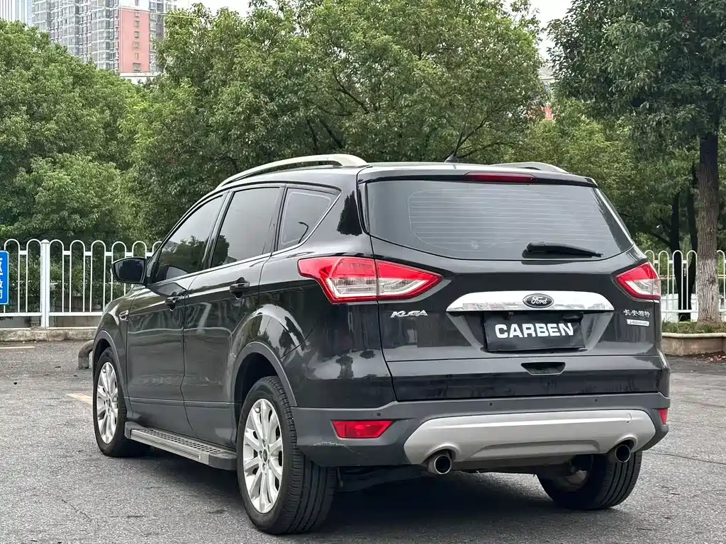 Ford Kuga — миниатюра 9