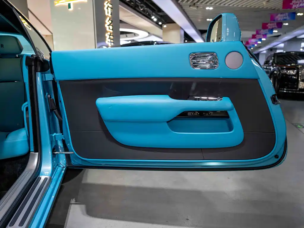 Rolls-Royce Wraith — миниатюра 14