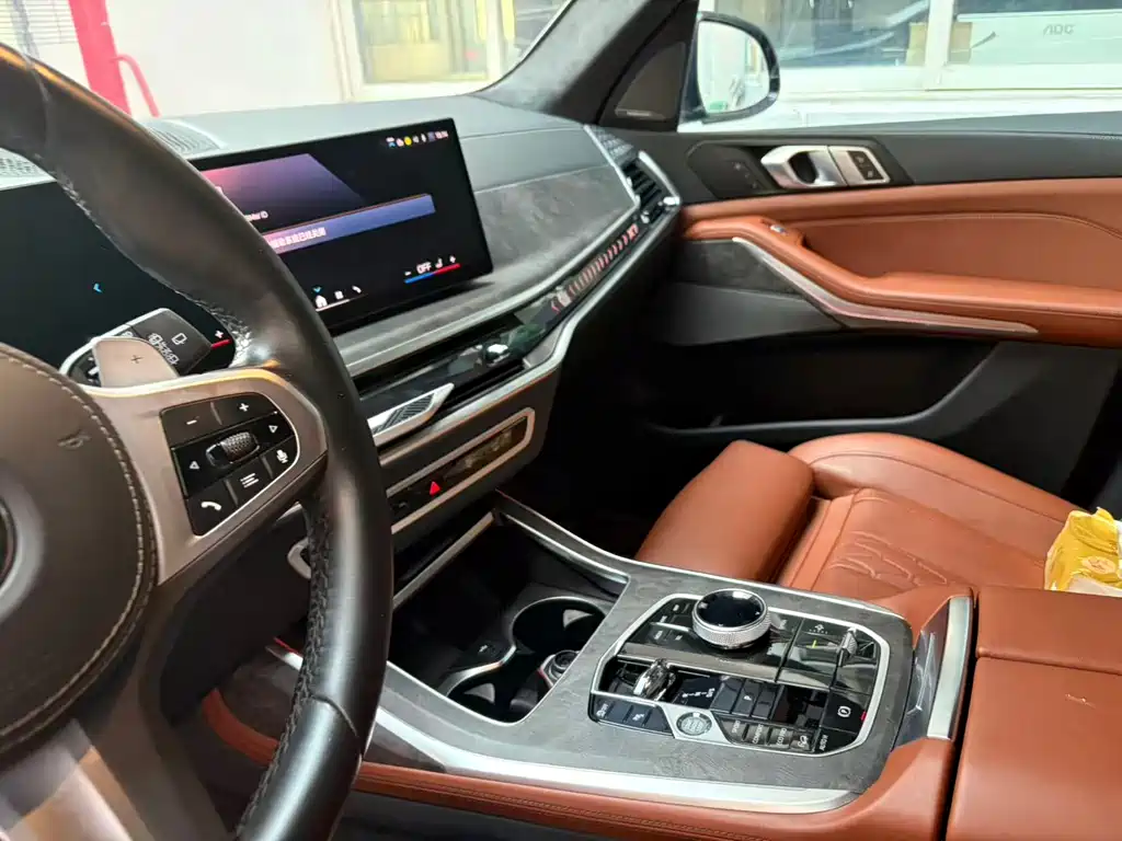 BMW X7 — миниатюра 3