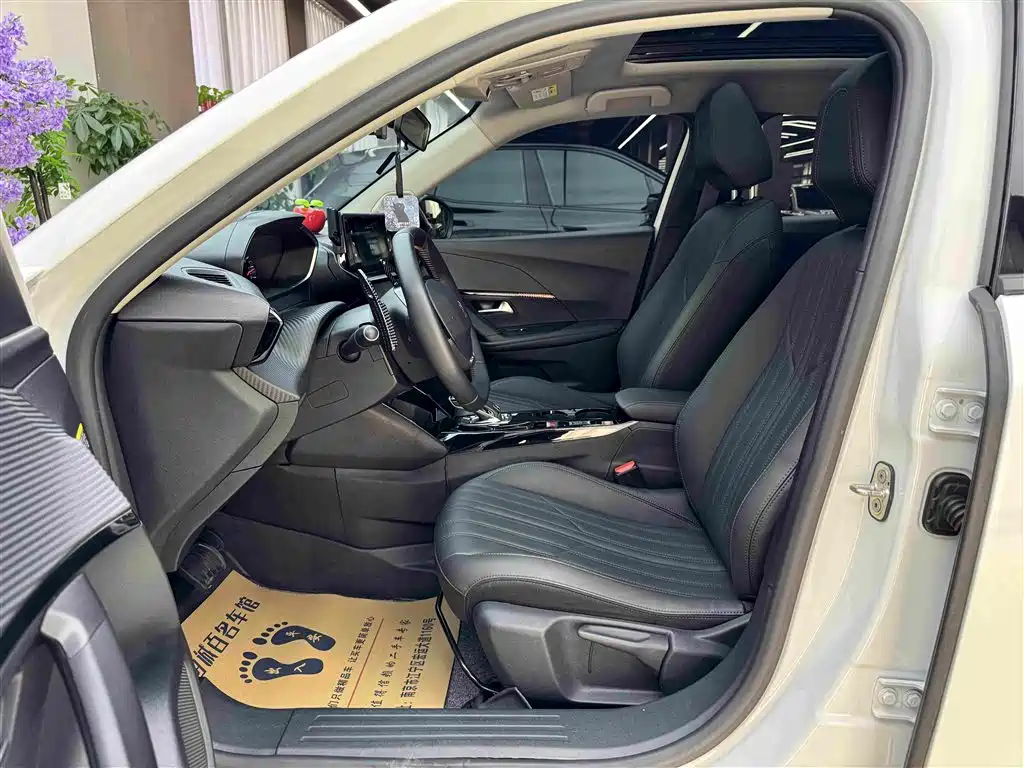 Peugeot 2008 - фото 10