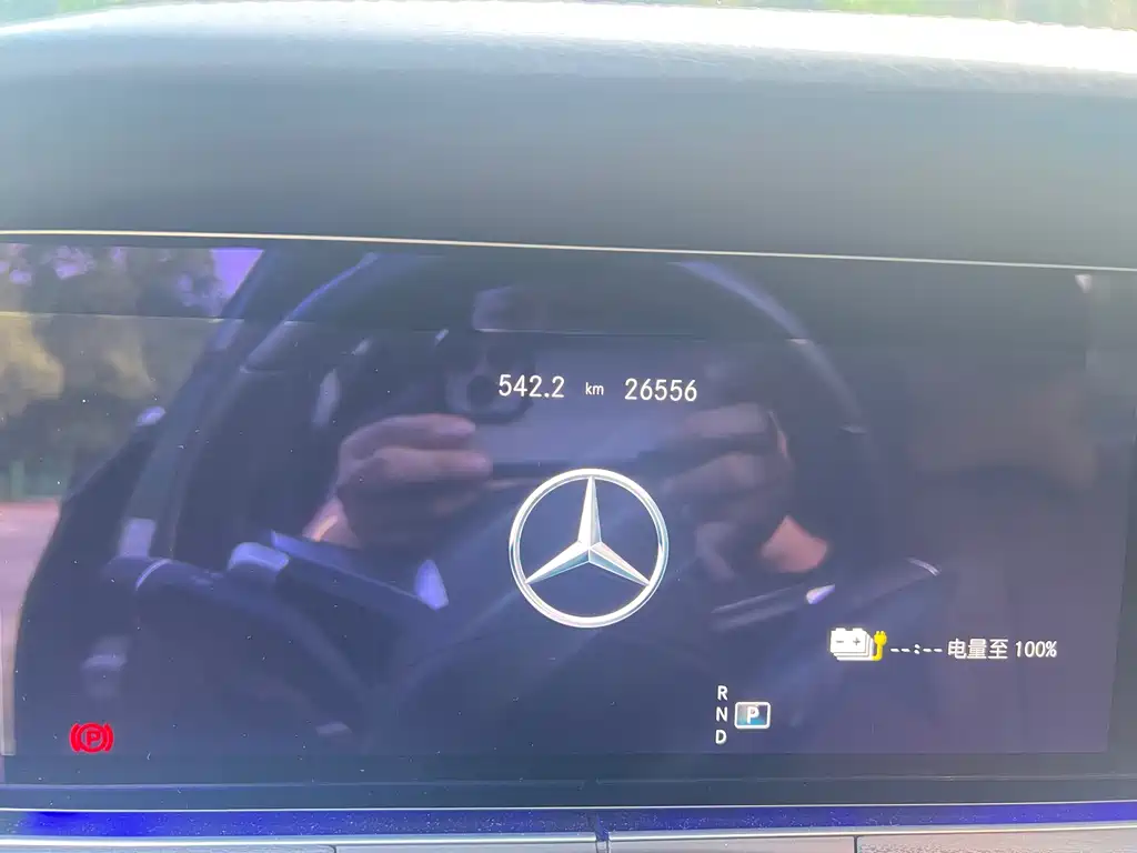 Mercedes-Benz E-Class New Energy — миниатюра 13