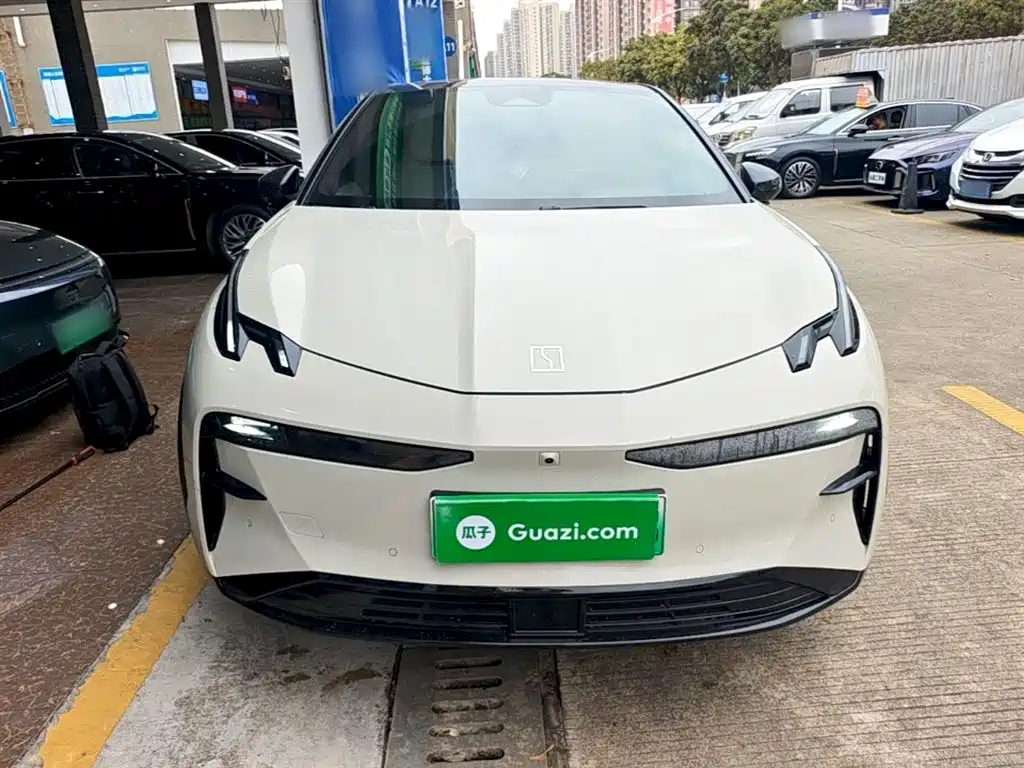 Zeekr X 2023 YOU 4 мест