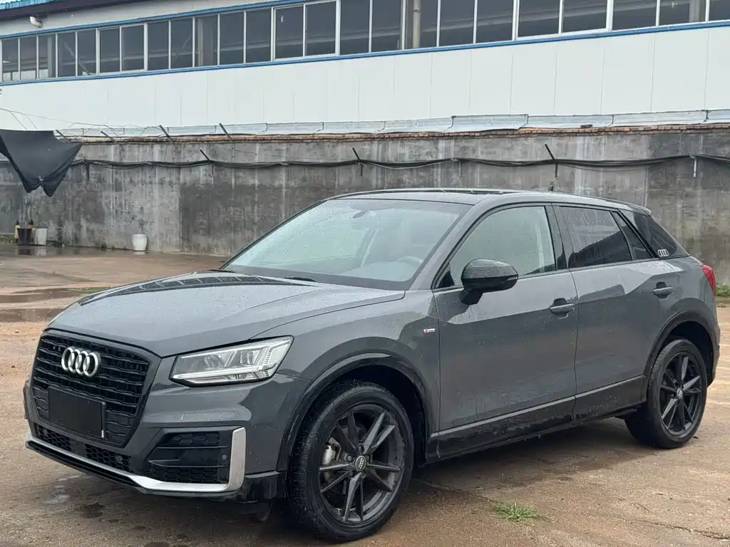 Audi Q2L — миниатюра 2