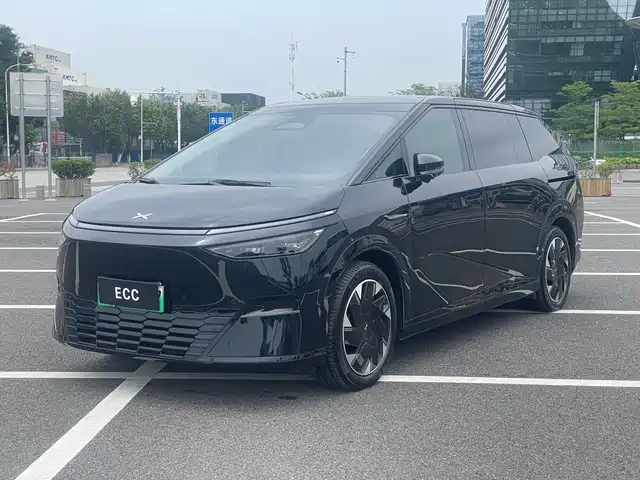 2024 Xpeng X9