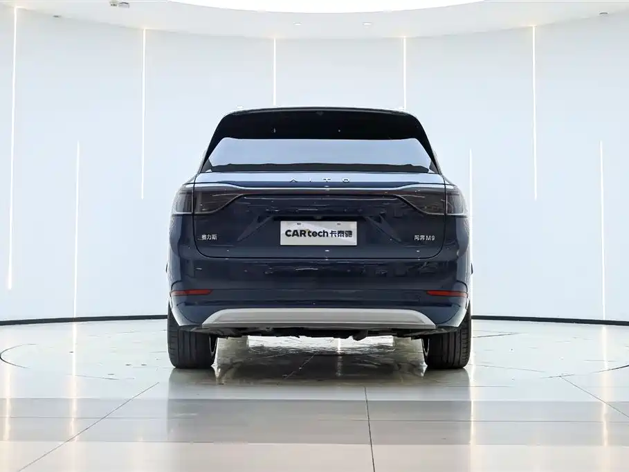 Aito M9 2024 Ultra 42kWh 6 мест