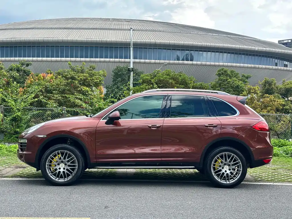 Porsche Cayenne 2011 Cayenne S 4.8L