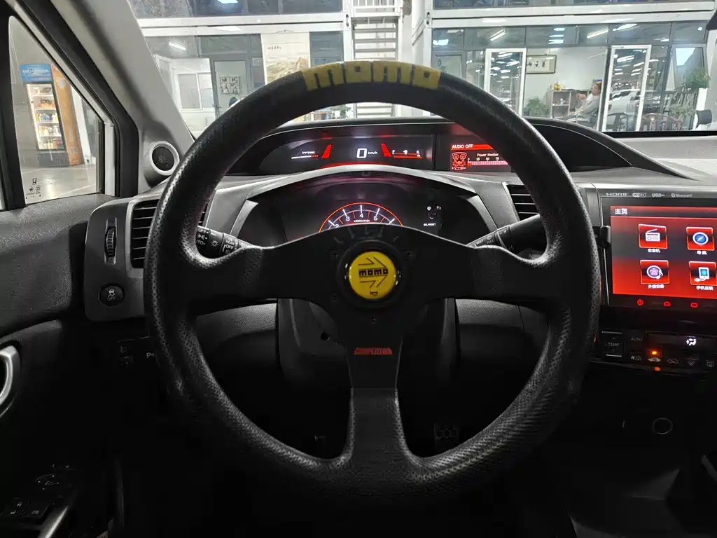 Honda Civic — миниатюра 7