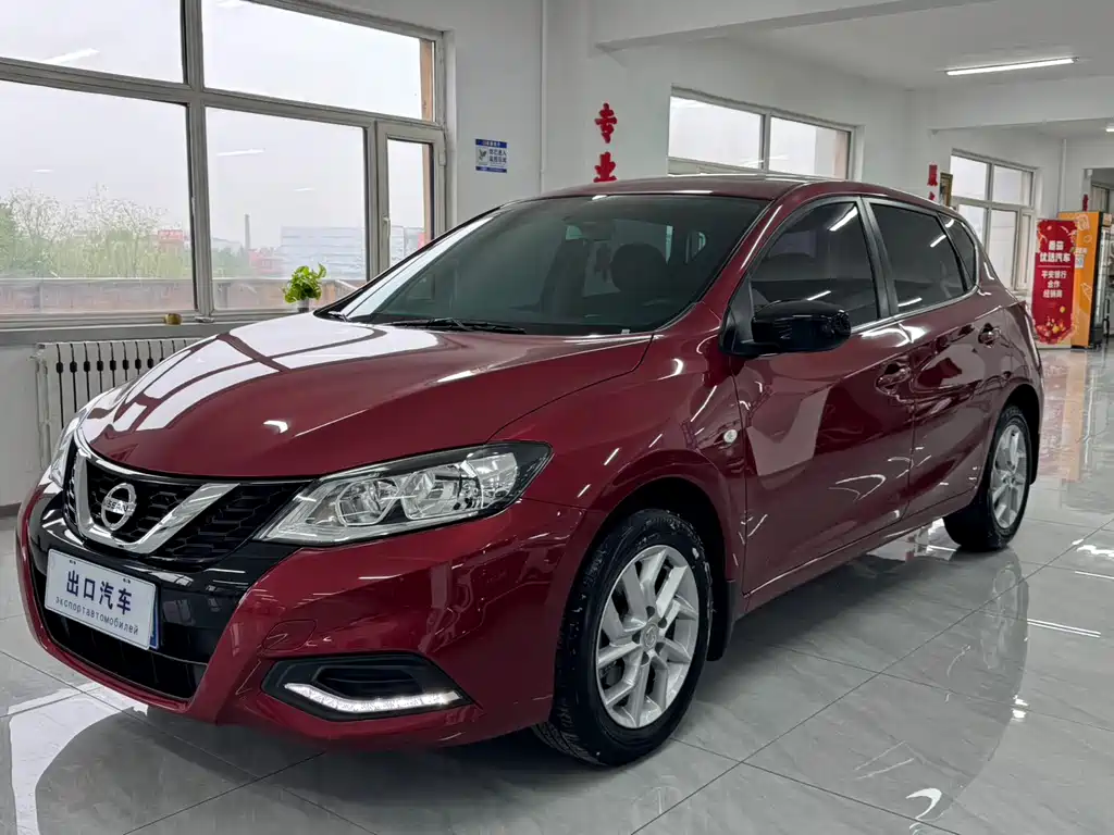 Nissan Tiida 2022