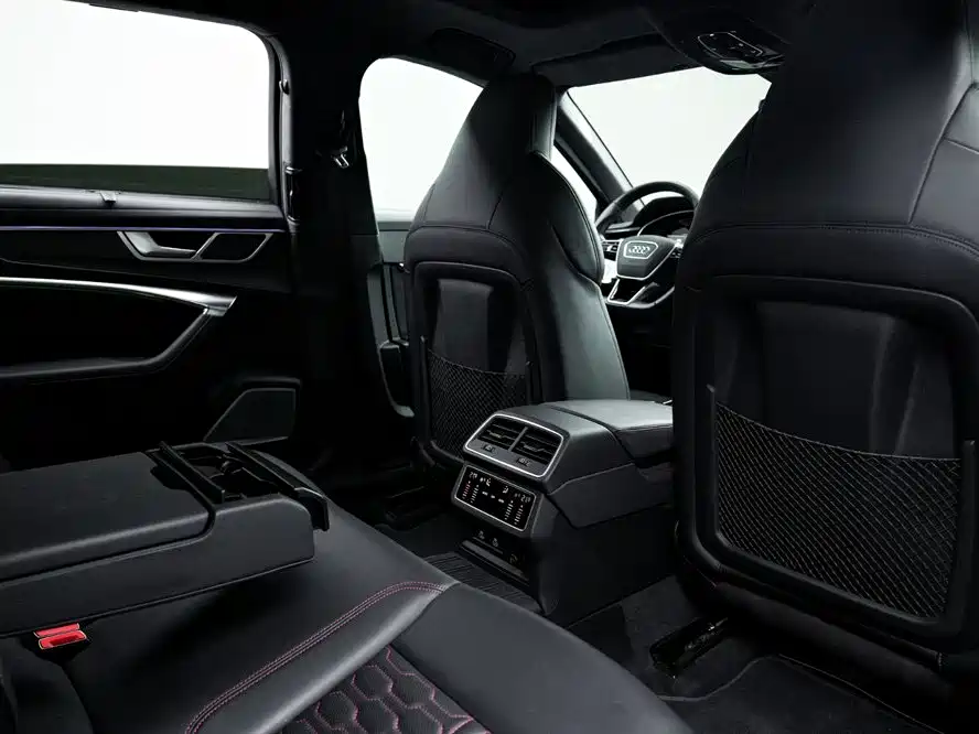 Audi RS 6 — миниатюра 14