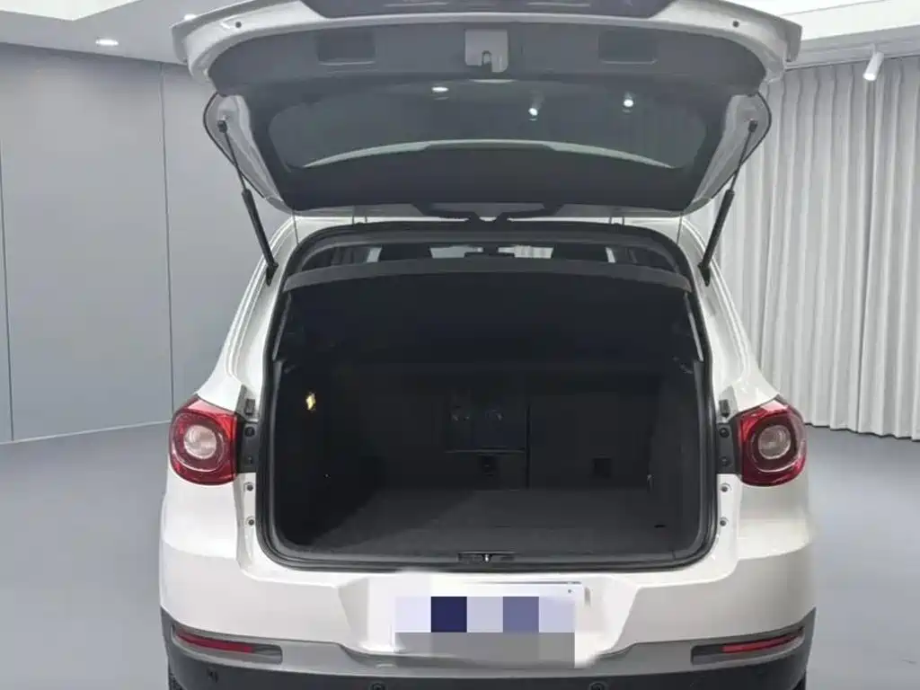 Volkswagen Tiguan — миниатюра 15