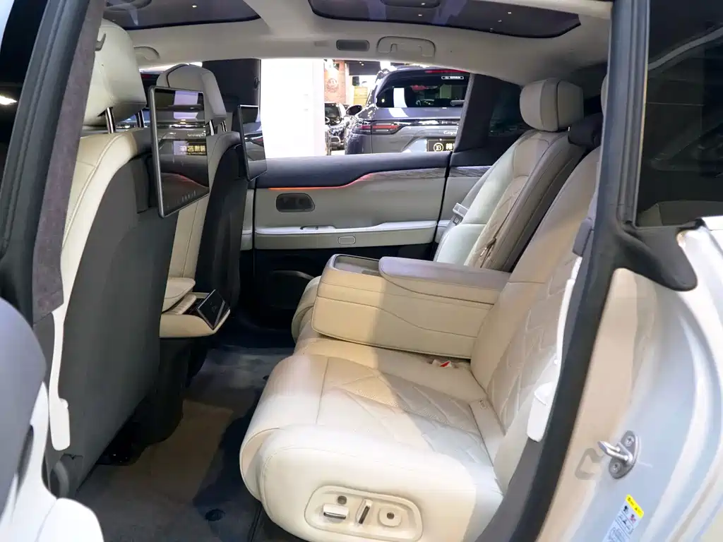 NIO ET7 2024 75kWh Executive