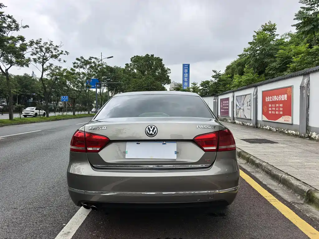 Volkswagen Passat 2013 2.0TSI DSG