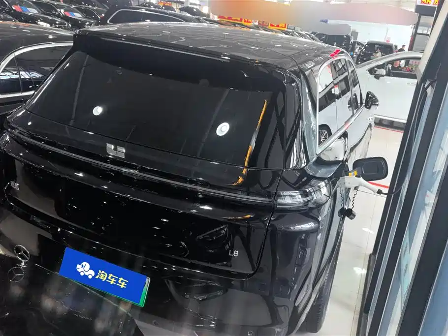 Li Auto L8 2023 Air