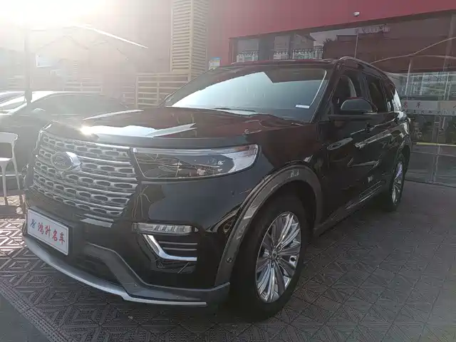 FORD EXPLORER 2021