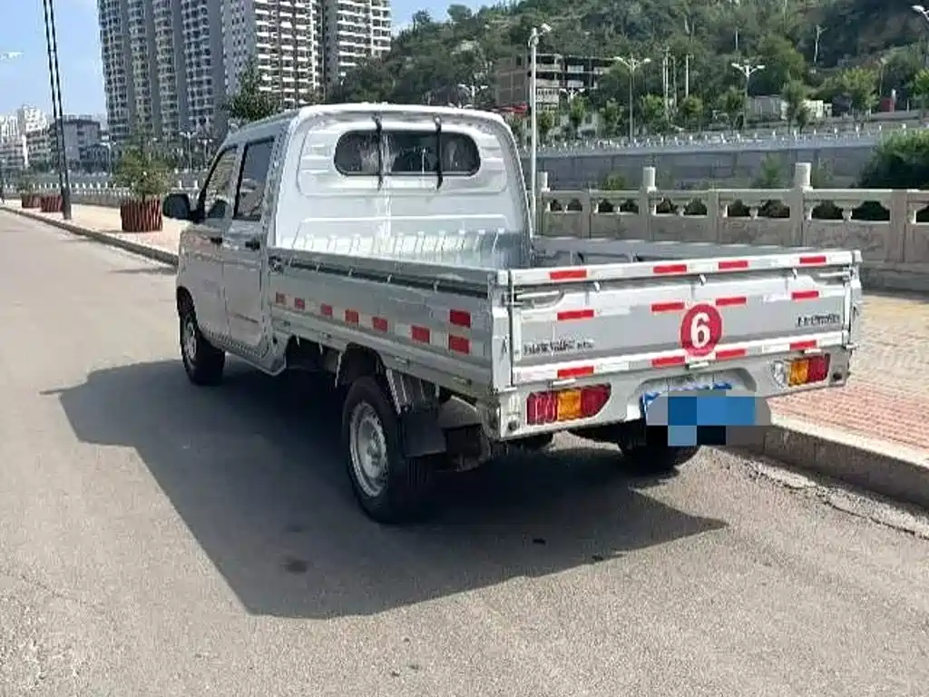 Wuling Rongguang New Truck — миниатюра 9