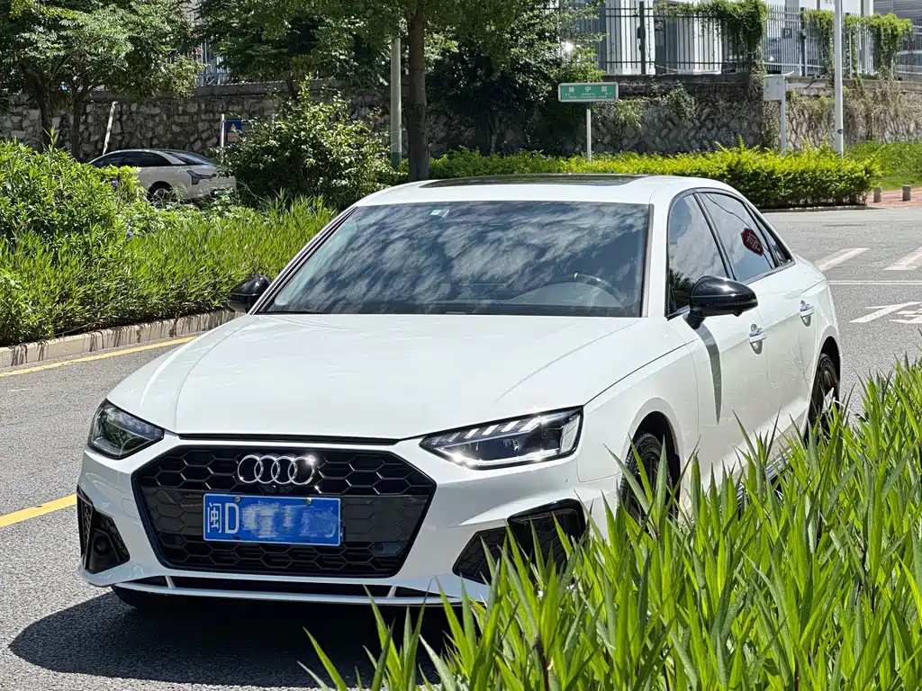 Audi A4L 2020
