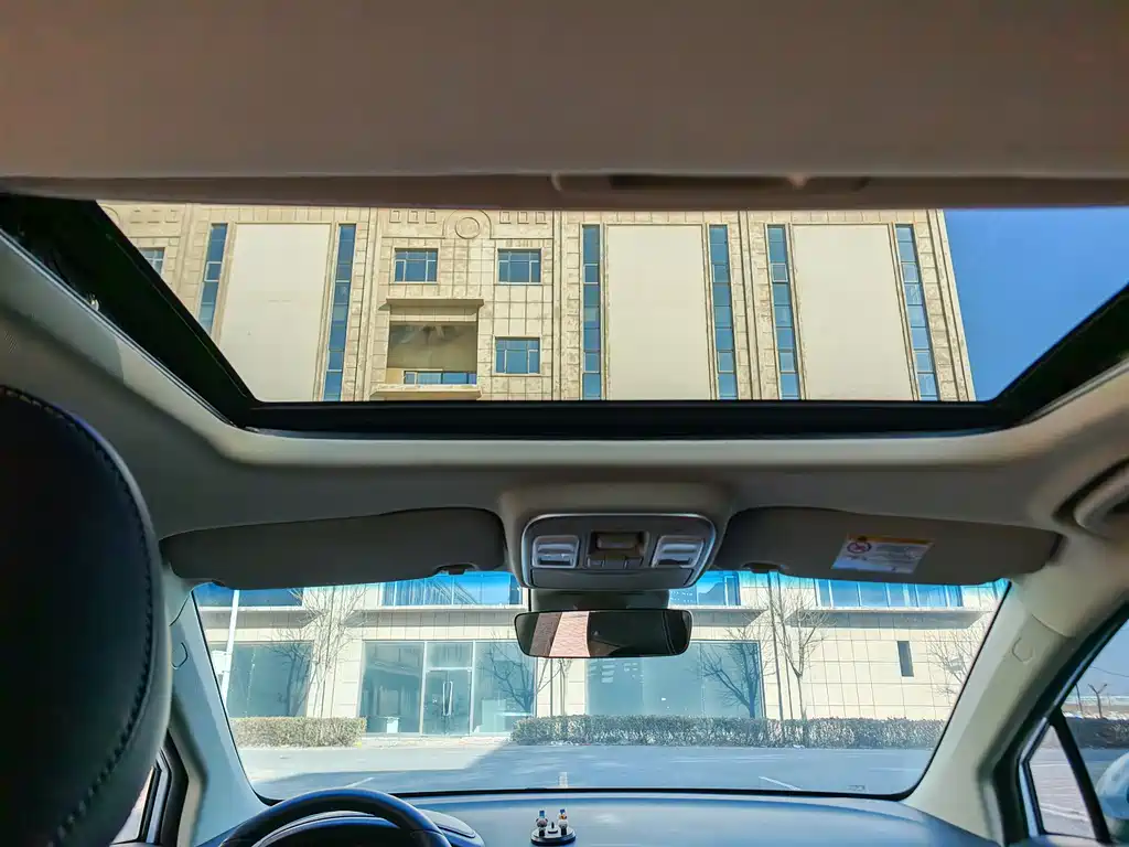 GEELY AUTOMOBILE EMGRAND GS