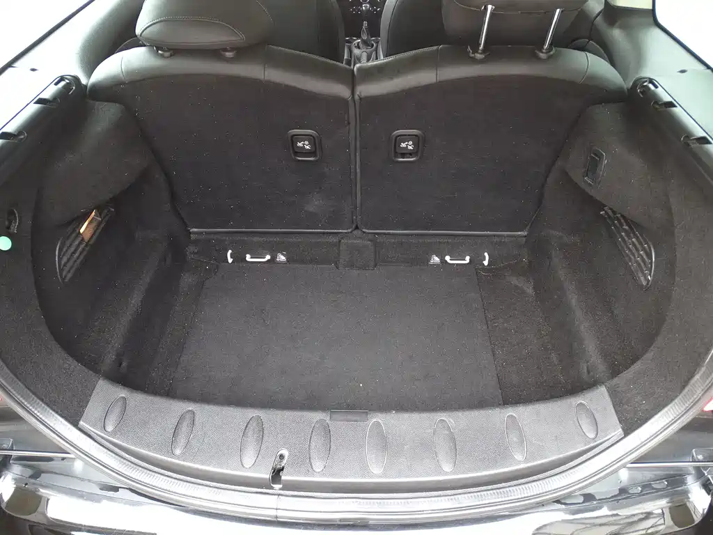 MINI Mini Clubman — миниатюра 28