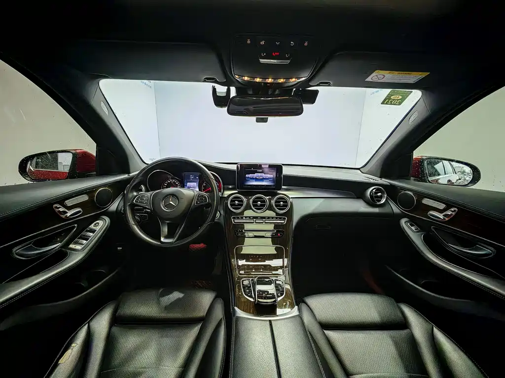 Mercedes-Benz GLC 2016 GLC 260 4MATIC Luxury