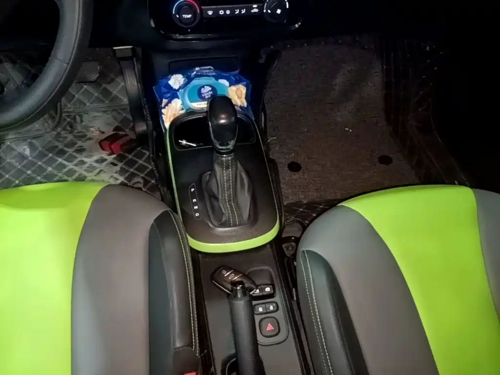 Roewe Clever — миниатюра 14