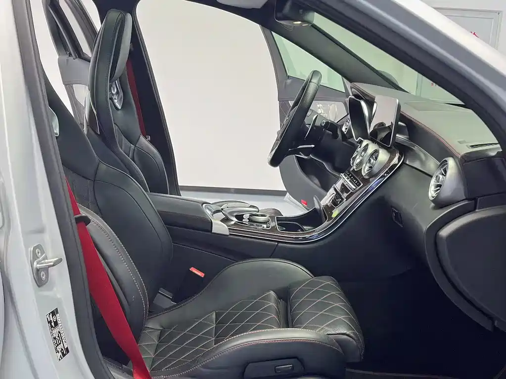 MERCEDES-BENZ C CLASS AMG