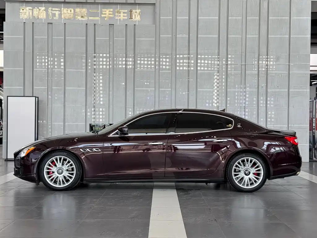 Maserati Quattroporte — миниатюра 4