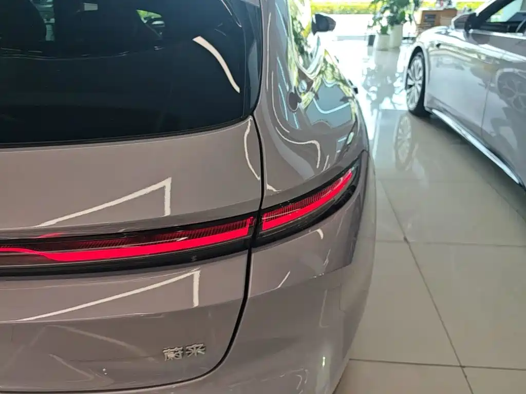 NIO ET5T 2025 75kWh Touring