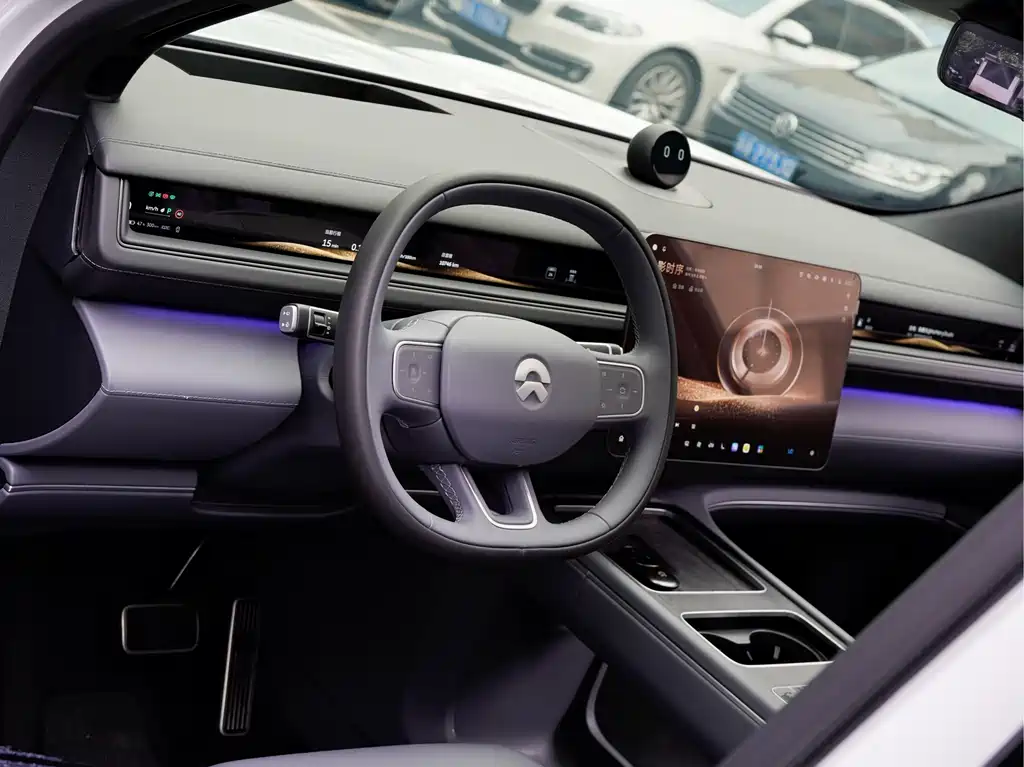 NIO ES8 2026 мест Executive Luxury