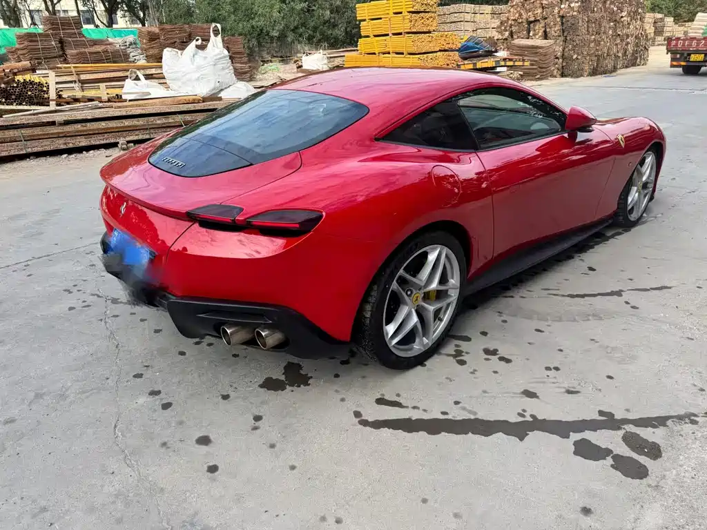Ferrari Roma 2020 3.9T V8