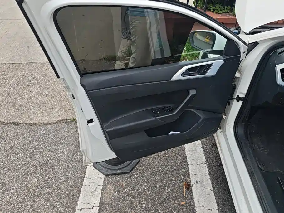 Volkswagen Polo 2019 Plus 1.5L AT