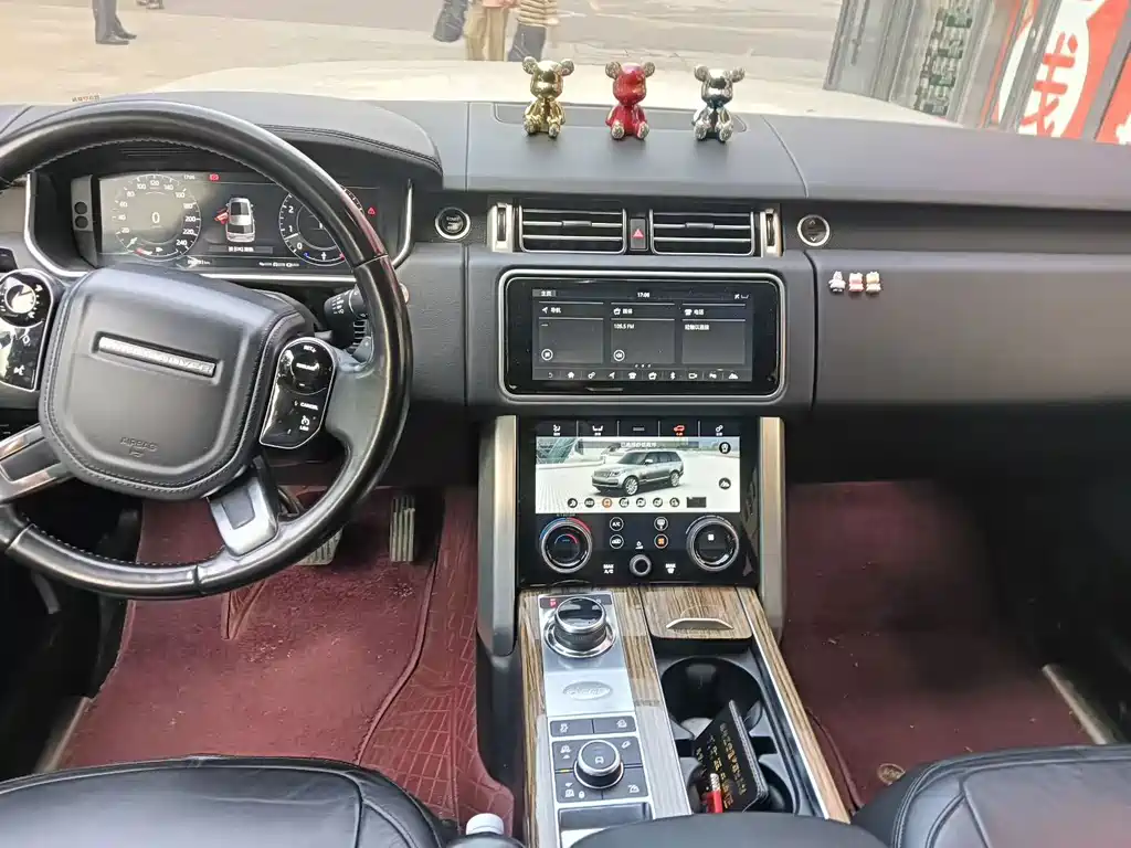 Land Rover Range Rover — миниатюра 4