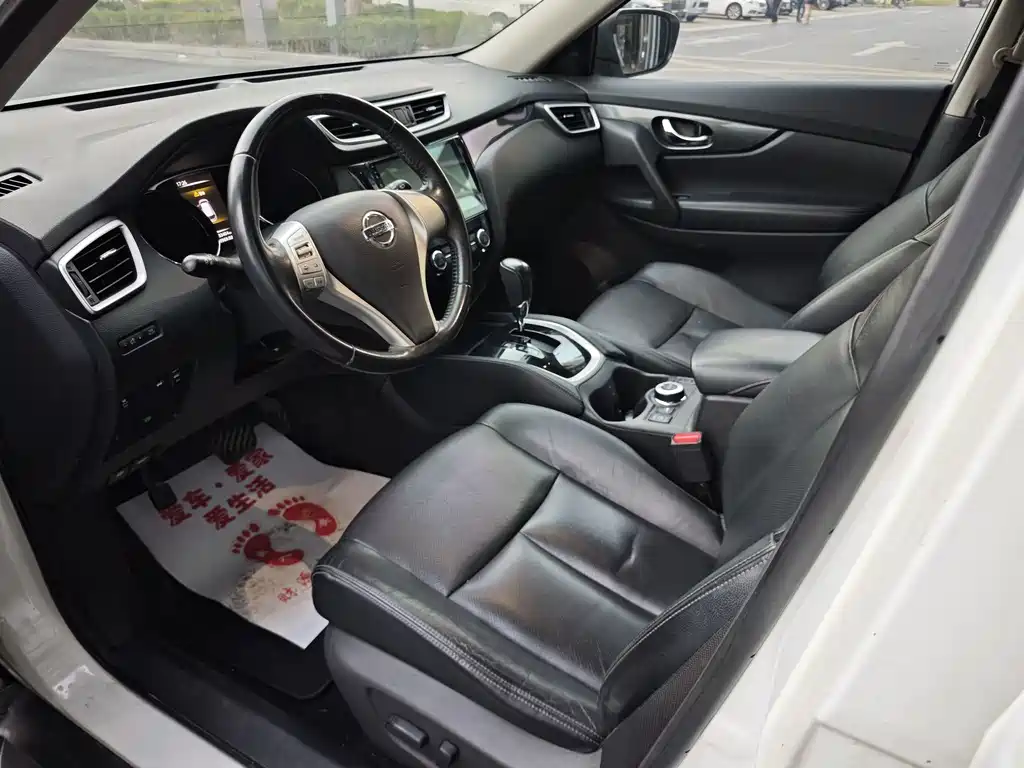 Nissan X-Trail — миниатюра 4