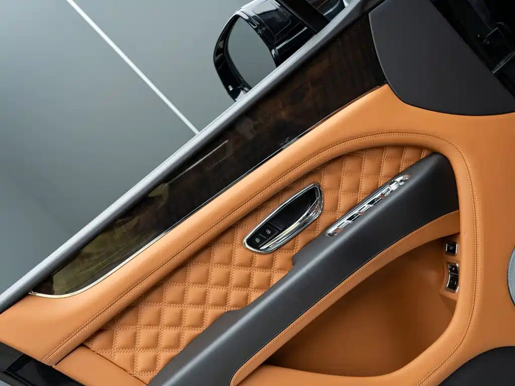 Bentley Bentayga — фотографии объявления, Фото 9