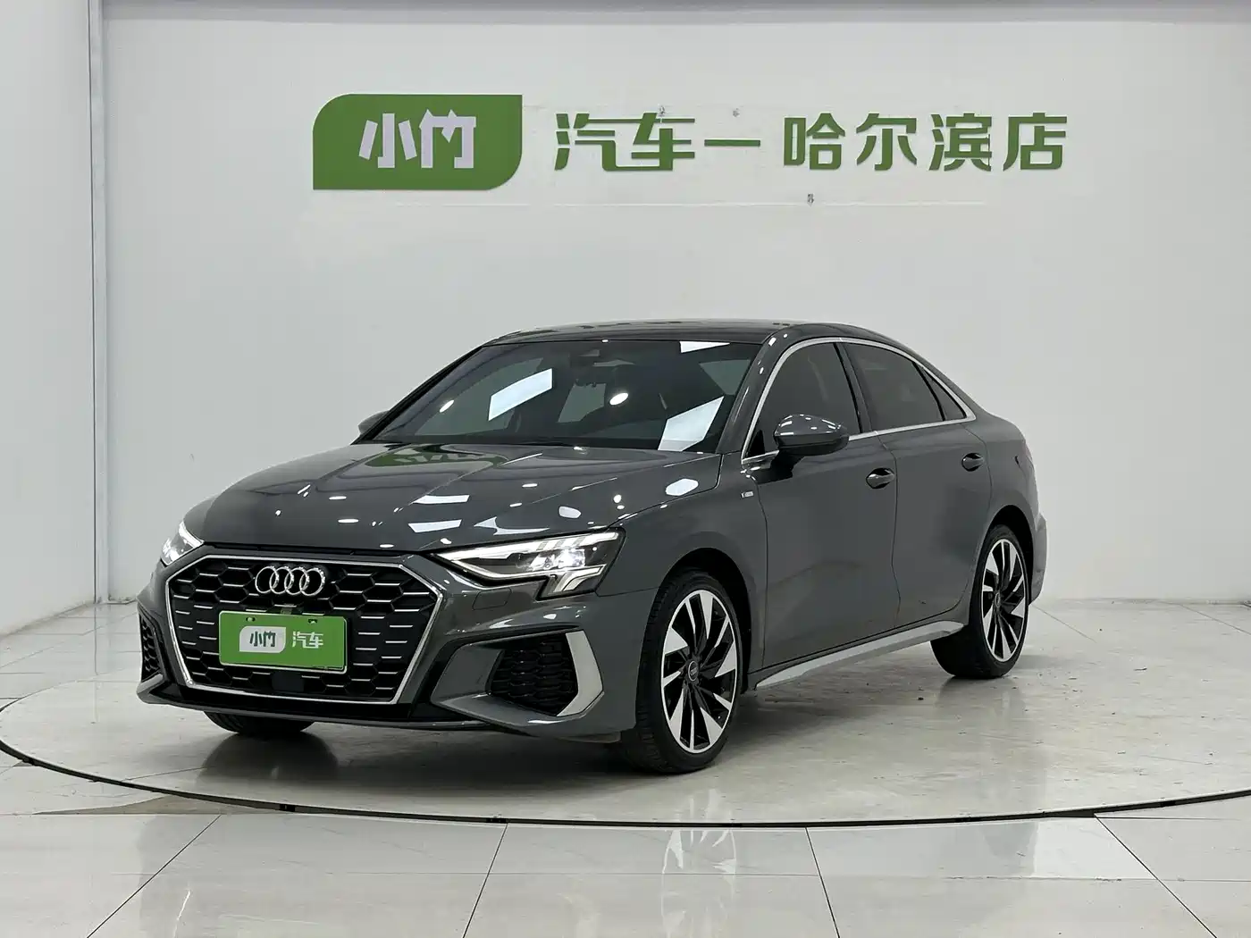 奥迪A3 2023款 改款 A3L Limousine 35 TFSI 时尚运动型 2023