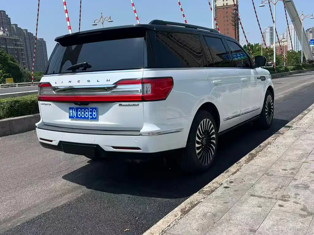 Lincoln Navigator 2020 3.5T