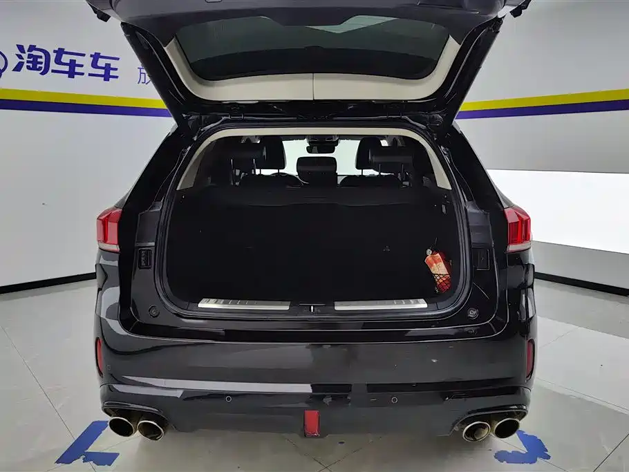 WEI PAI WEI BRAND VV6