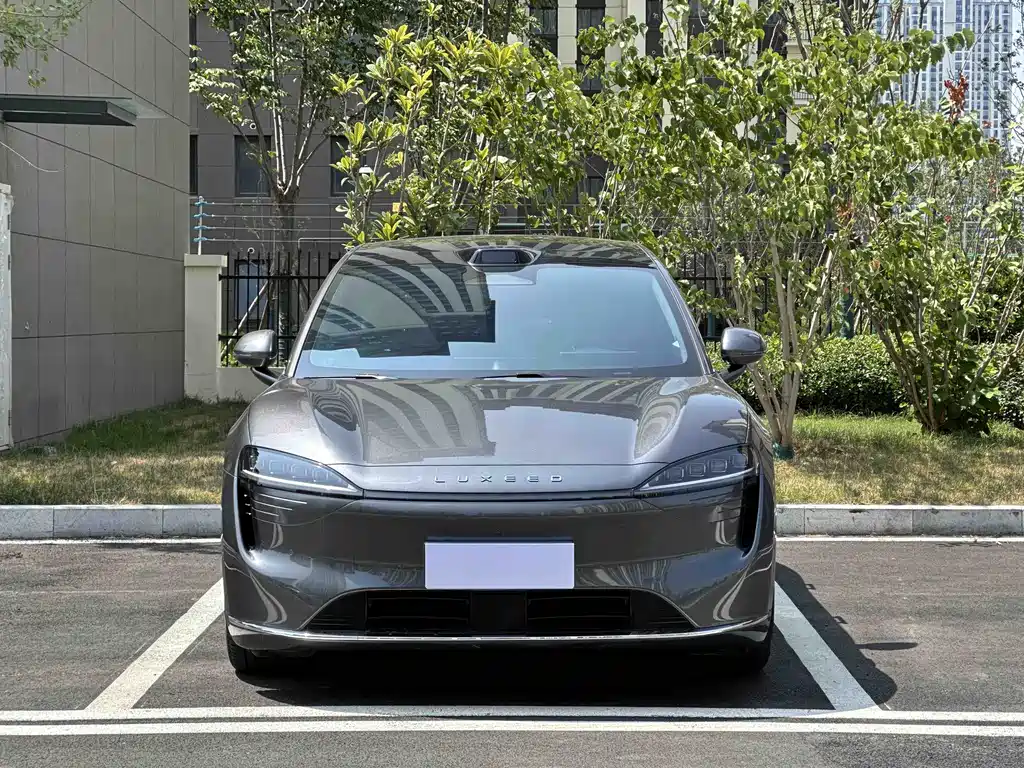 Luxeed R7 2024 736km UItra
