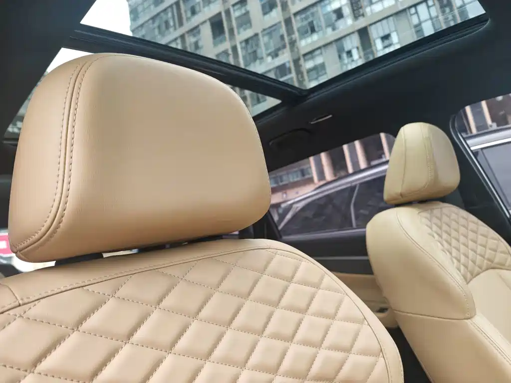 Geely Haoyue L — миниатюра 16